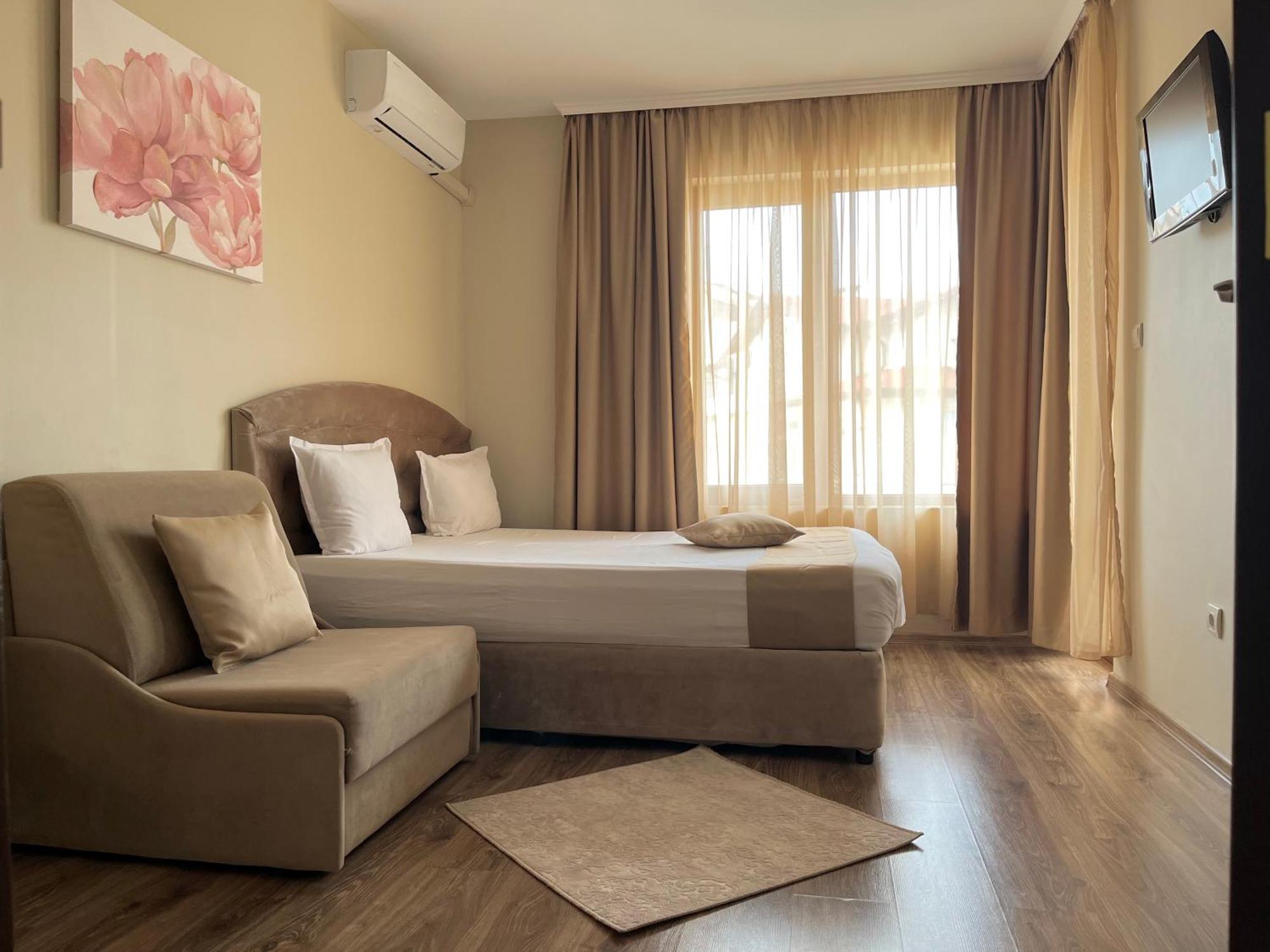 Hotel Silver 3*