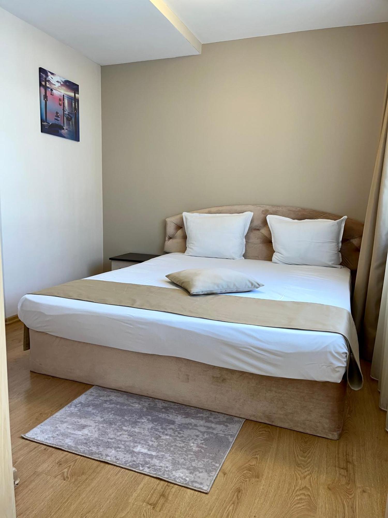 Silver Hotel